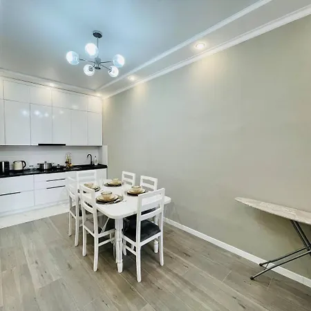 Ethnic Apartment Almaty Exterior photo
