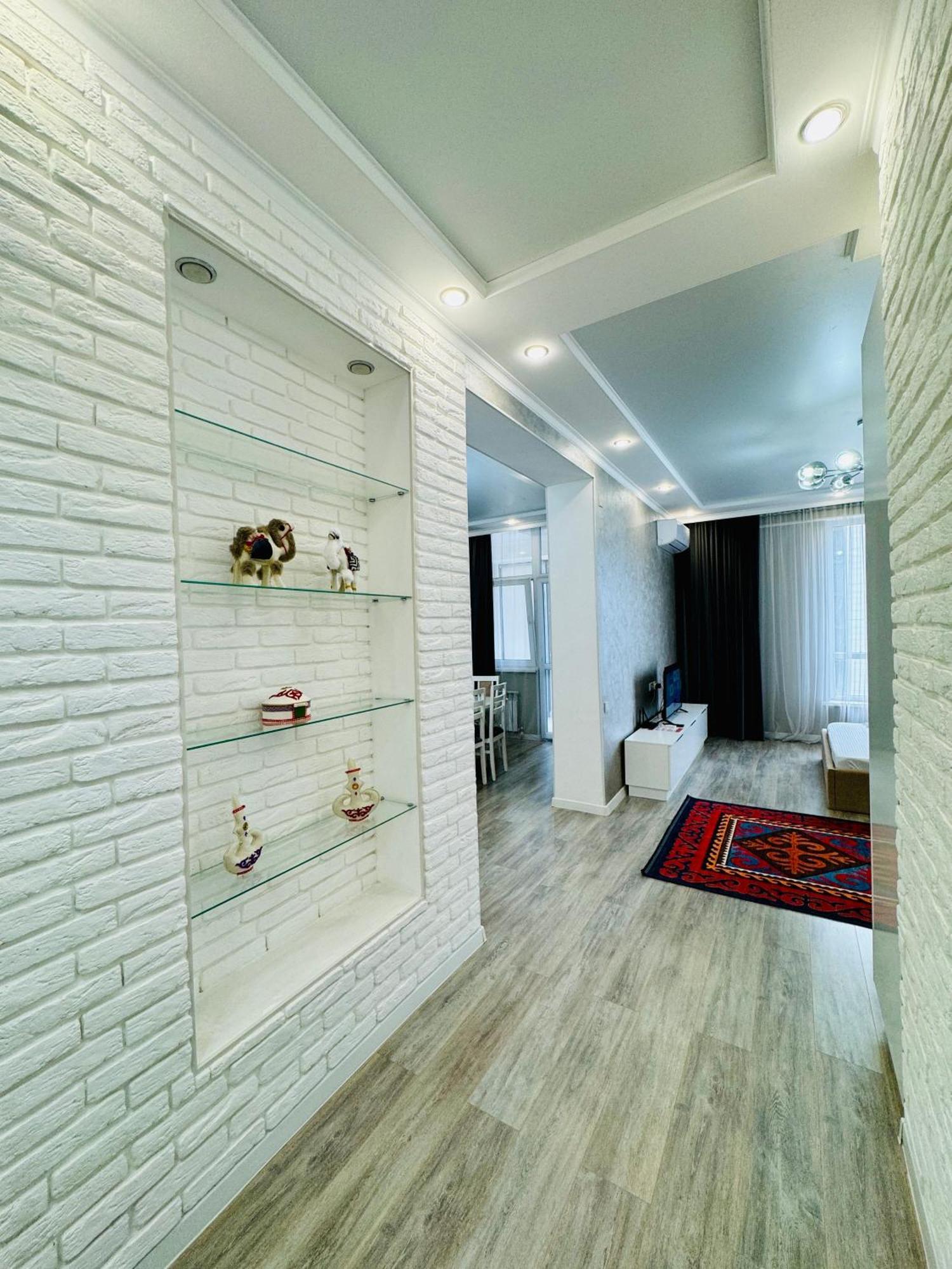 Apartment Ethnic *